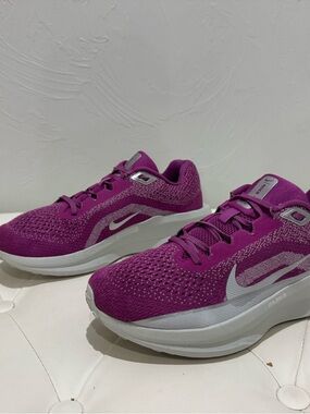 Nike FZ3068-500 Purple Gray Mesh Rubber Women’s Low Top Running Sneakers